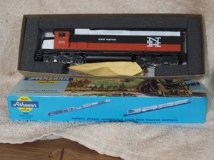 Locomotora Athearn 4103 New Haven Powered SPD40 #6502 ¡Nueva en caja! ¡Bonito! - Imagen 1 de 3