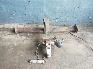 LANDROVER FREELANDER 2 L359 TOW BAR WITH SINGLE 7 PIN SOCKET - Picture 1 of 9