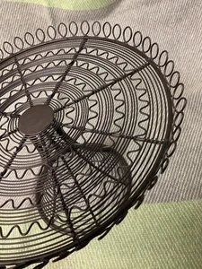 11” Brown Metal Wire Cake Display Plate - Picture 1 of 6