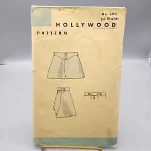 Vintage Sewing PATTERN Hollywood 690, Mens 1940s Regulation Shorts Underwear