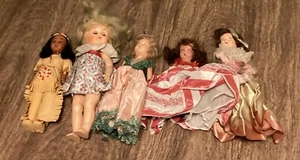 Vintage Schlafaugen Puppe Menge 5 handgefertigte Kleid bewegliche Arme TLC Zustand - Bild 1 von 8