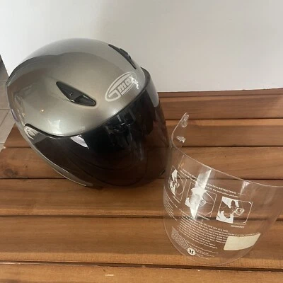 GMax OF17 Open Face Helmet, Titanium & extra NEW Clear Shield, Size Med 57-58 cm - Image 1 of 4