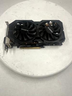 AMD Gigabyte R9 380 4GB GDDR5 - Image 1 of 4