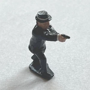 Corgi Toys 290 Buick Regal Kojak Figure Painted Plastic - Picture 1 of 4