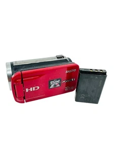 Sanyo Xacti HD Dual Camcorder and Digital Camera 30x Zoom with Battery UNTESTED - Picture 1 of 7