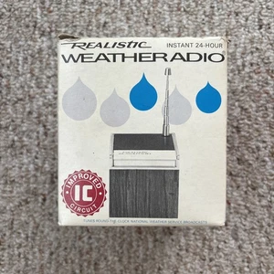 Vintage MCM Realistic Radio Shack Weather Radio Cube 12-181B Wood Finish - NOS - Picture 1 of 15