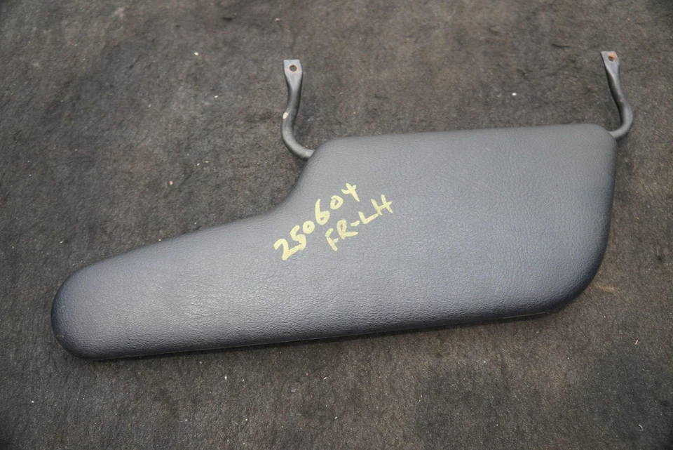 Parasol conductor izquierdo negro RG57BX7AB Chrysler Plymouth Prowler 2000-02 Foto 1 de 4