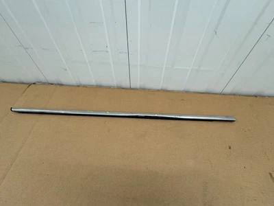 GENUINO PEUGEOT 308 MK2 EXTERIOR CONDUCTOR VENTANA MOLDURA MOLDURA 96778809TV NUEVO Foto 1 de 4