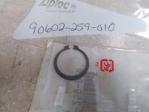 NOS OEM Honda Circlip (25mm) 1961-2008 CB72 XL250 SL350 CB450 CA77 90602-259-010 - Foto 1 di 4