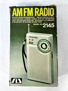 Soundesign Vintage AM/FM Portable Handheld Radio Model# 2145 (Manufactured 1980) - Picture 1 of 7