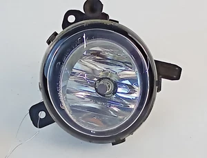 2012 - 2015 BMW 320i Right Hand Passenger Side Fog Light OEM 7248912 - Picture 1 of 9