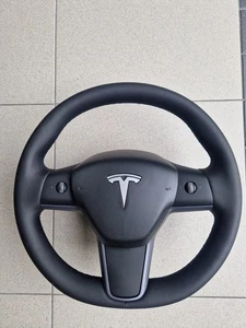 Tesla Model 3 Model Y Lenkrad mit Heizung wie neu - Bild 1 von 4