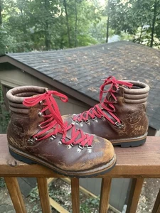 Vintage Hanwag Leather Hiking Mountaineering Boots Men's Size 9.5 US - Picture 1 of 15