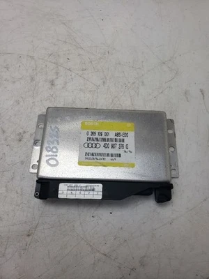 Chasis ECM ABS debajo del asiento trasero izquierdo tracción delantera compatible con 96-99 AUDI A4 44644 Foto 1 de 4