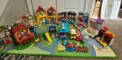 HUGE lot Of Peppa Pig Toys Playhouse Campervan Furniture And Tons Of Extras - Image 1 of 4