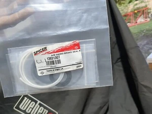 2 Sets A/M Swing Break 139313GT OE QUALITY SEAL KIT - Picture 1 of 3
