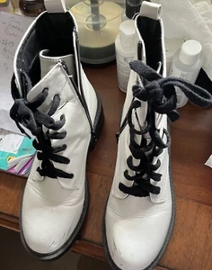 white combat boots size 9 - Picture 1 of 3