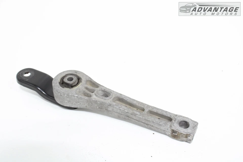 2009-2017 VOLKSWAGEN CC 2.0L REAR ENGINE TRANSMISSION SUPPORT MOUNT BRACKET OEM - Image 1 of 4
