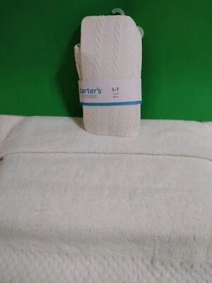 Carter's/Talla 4-7/Peso 41-59,5 libras/Marfil/Niño/Tejido con cable/Medias Foto 1 de 4