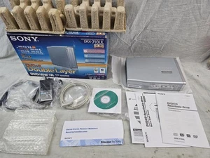 NUEVO SONY DRX-710UL 16X DVD+R DOBLE CAPA DOBLE UNIDAD RW - Imagen 1 de 5