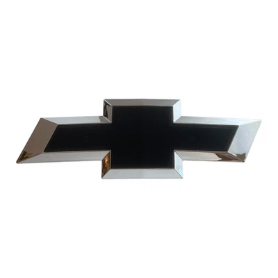 Insignia emblema premium negra y plateada de la rejilla delantera para Chevy Silverado Colorado Foto 1 de 4