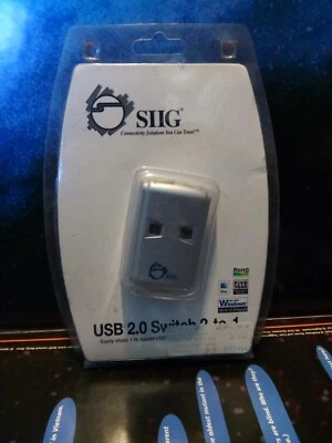 SIIG USB 2.0 CONMUTADOR HUB PUERTO DIVISOR 2-a-1 (JU-SW2112-S2) ¡TOTALMENTE NUEVO! Foto 1 de 2