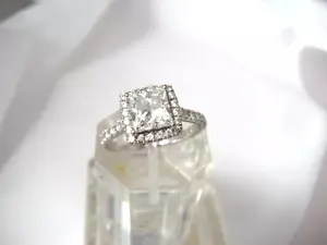Neil Lane Princess Cut Lab Created Diamond Engagement Ring 2ct TCW size 6.75 - Picture 1 of 9