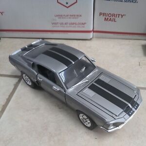 Road Signature 1/18 Scale 1968 Ford Shelby GT 500K Classic Muscle Car "Eleanor"