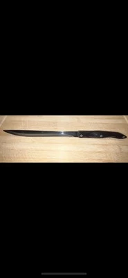 "Cuchillo tallador CUTCO 1723 KB 9"": en muy buen estado: punta embotada necesita fijo precio de venta sugerido por el fabricante 145 USD" Foto 1 de 4