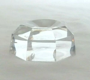 Faceted Sphere / Egg Stand (Small) - For Spheres, Eggs, Balls, Marbles - Picture 1 of 8