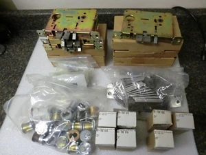 Large Lot of Schlage Commercial Grade Locking Mechanism Parts - Qty 100 - 1YA8 - Picture 1 of 9