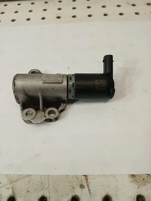 Unidad de válvula de árbol de levas solenoide Volvo S60 Xc90 V60 V40 2014-2018 31316663 OEM  Foto 1 de 4