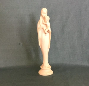 Vintage H.G.K. Signed Mary Madonna Mother & Child Jesus Statue 10" Figurine - Picture 1 of 3