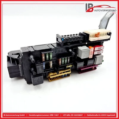 Fuse Box SAM Module 2049065602 MERCEDES-BENZ C250 CDI ESTATE S204 HELLA - Image 1 of 4