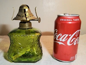 BEAUTIFUL ANTIQUE GREEN GLASS KEROSENE LAMP BASE w/ FLORAL DESIGN SIDES & BURNER - Picture 1 of 9