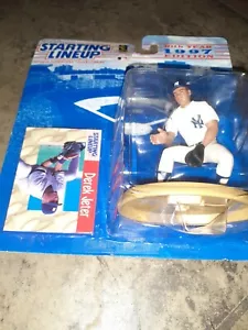 RARE! ERROR!UPSIDEDOWN CARD1997 Derek Jeter Starting Lineup HARD TO FIND! - Picture 1 of 5