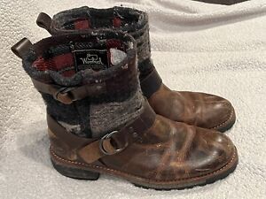 WOOLRICH women's  Brown Leather And Wool Boots. Size 7.5