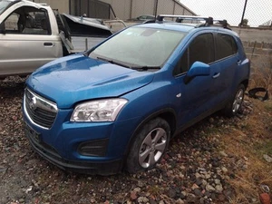 HOLDEN TRAX LEFT HEADLAMP TJ SERIES, 59953 KMS, 08/2013-09/2016 - Picture 1 of 12