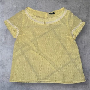 Retro 60s Women’s Yellow Sheer Top XL Swiss Dot Trimmed Peter Pan Collar - Picture 1 of 16