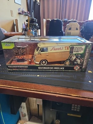 Jada Transformers Rise of The Beast 1:24 Volkswagen Bus Wheeljack 34264 - Image 1 of 4