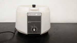 Fisher Scientific  Centrific Table Top Centrifuge, Model 228, Tested!!! - Picture 1 of 7