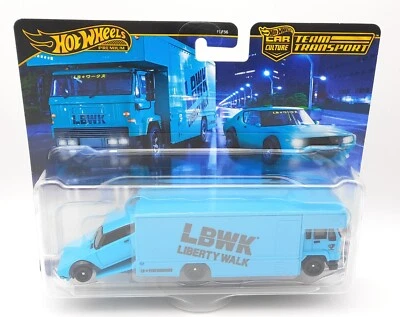 Hot Wheels Premium Team Transporter Nissan Skyline 2000 GT-R LBWK Fleet Flyer - Immagine 1 di 2