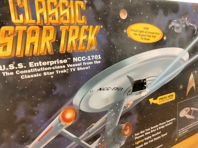 1995 Playmates Classic Star Trek U.S.S. Enterprise NCC-1701 Electronic-Brand New Foto 1 de 4