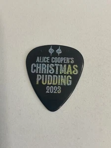 Johnny Kelly Quiet Riot Alice Cooper Christmas Pudding 2023 Guitar Pick (A7) - Picture 1 of 2