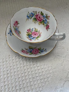 Vintage Collingwood Bone China Tea Cup & Saucer ~ Pink & Blue Floral Pattern - Picture 1 of 7