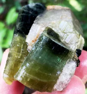 122g WOW! Roher natürlicher grüner Turmalin/Schorl Kristall Mineral Proben ic7800 - Bild 1 von 13