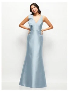 Alfred Sung Bridesmaid Dress - Picture 1 of 7