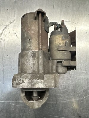 2008-2013 Chevrolet Silverado Suburban GMC Sierra 5.3L Starter OEM Foto 1 de 2