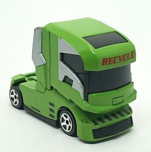 Majorette Concept Truck Head - Recycle - Green 1/87 (2.6 inches)