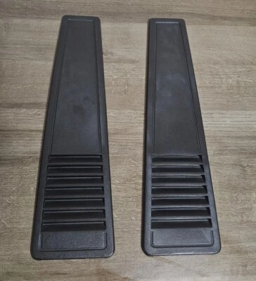 Cubierta de ventilación de pilar exterior B para Jeep Comanche 86-92 bisel L&R [todo lo que necesitas] Foto 1 de 4